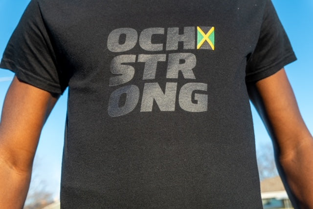 Ochi Strong Tee